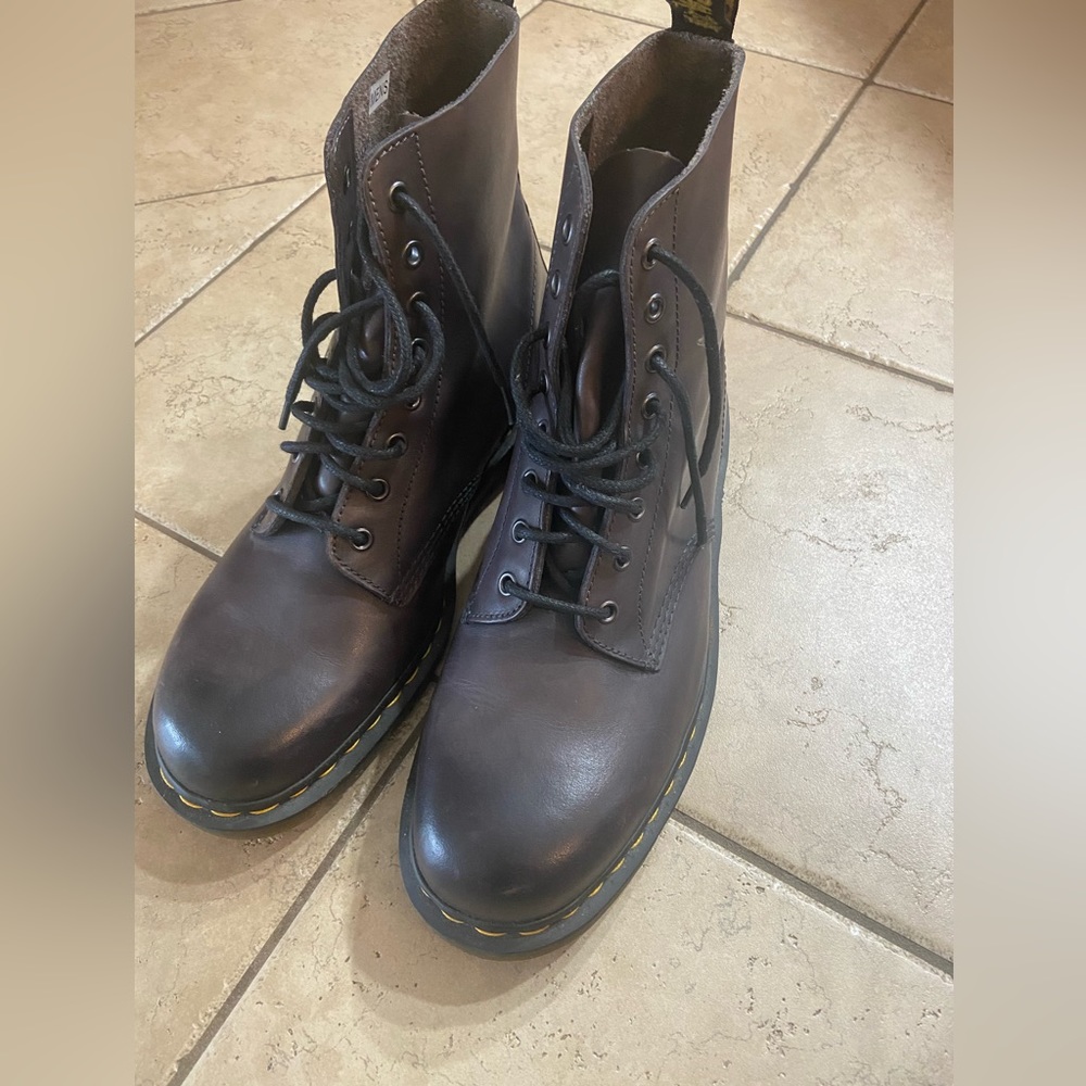 Doc Marten mens Paschal size US 13 worn once